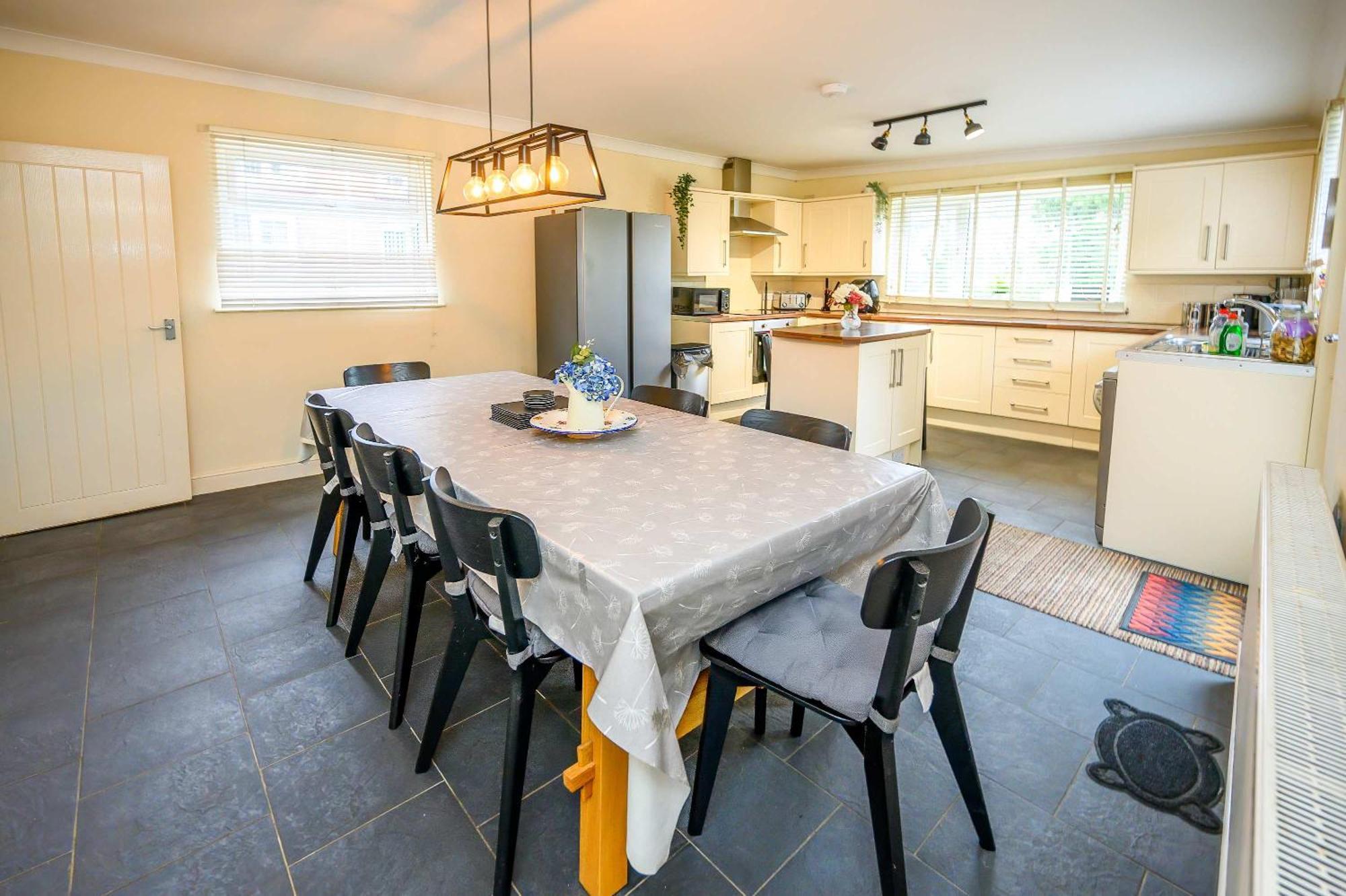 פורט טלבוט Llareggub Amazing House In Afan Forest With Breath-Taking Views By Staystaycations מראה חיצוני תמונה